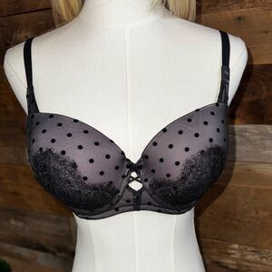 Victoria’s Secret very sexy balconette bra new sz 34 D